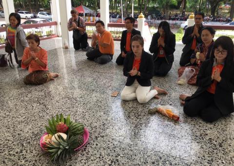ทำบุญบริษัท วันที่ 31 ตุลาคม 2562