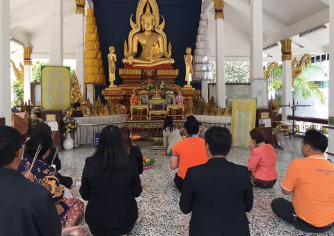 ทำบุญบริษัท วันที่ 31 ตุลาคม 2562